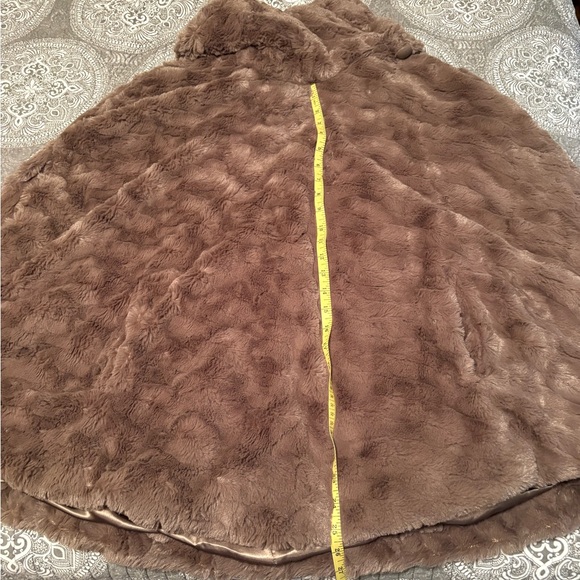 Dennis Basso Charcoal Faux Fur Poncho - Picture 2 of 4